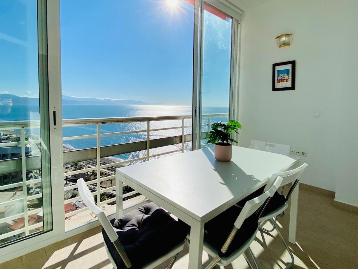 ¡Magnificas Vistas Al Mar! Piscina Y Wifi Gratis Apartment Торемолинос Екстериор снимка