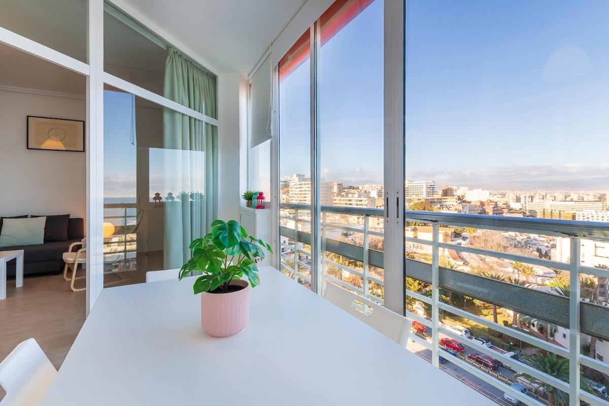 ¡Magnificas Vistas Al Mar! Piscina Y Wifi Gratis Apartment Торемолинос Екстериор снимка
